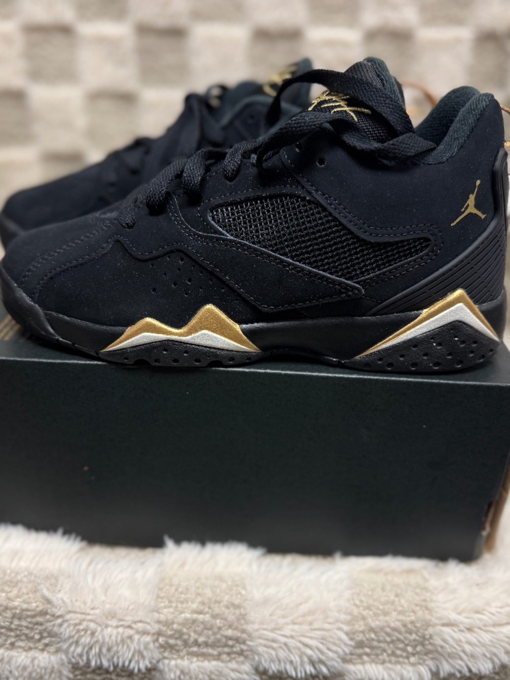 Jordan MVP 92 Boys size 3.5